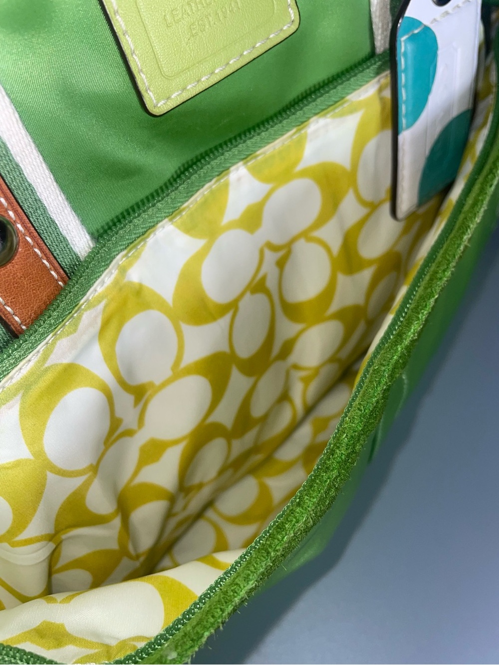 Vintage Coach Hampton Sateen Tote Bag - Picture 9 of 16